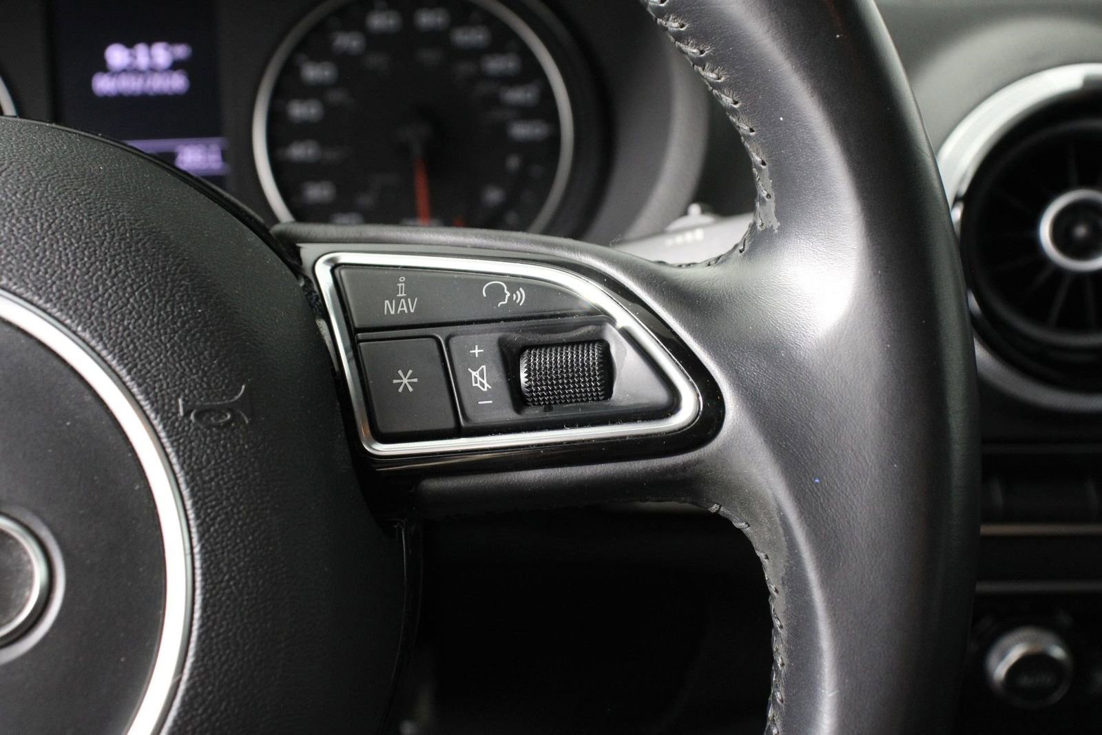 Used 2016 Audi A3 1.8T Premium FWD image 11