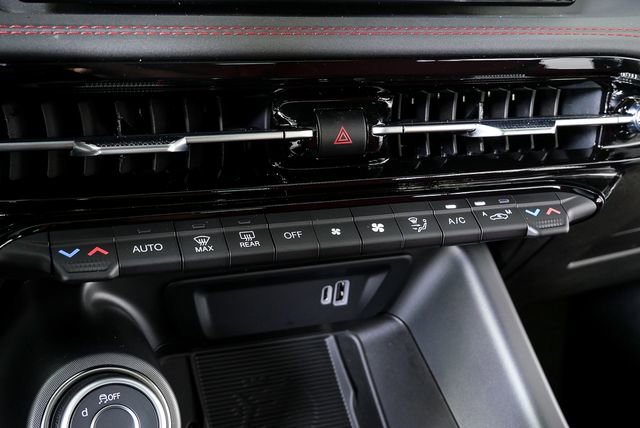 New 2026 Alfa Romeo Tonale w/ Red Premium Package image 16