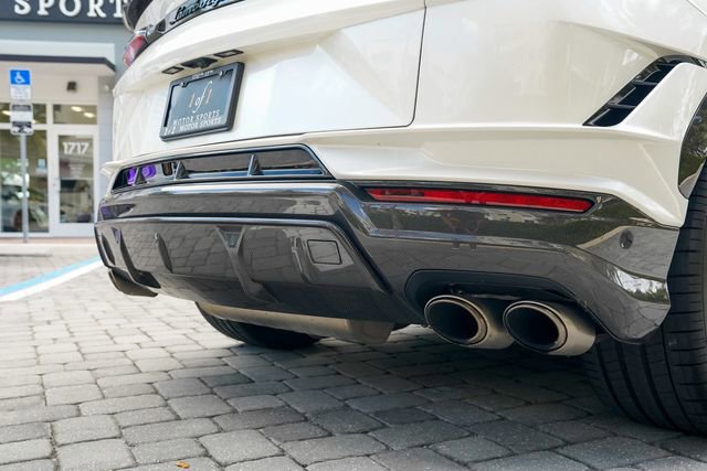 Used 2023 Lamborghini Urus Performante image 51