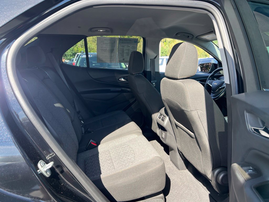 Used 2023 Chevrolet Equinox LT FWD image 26