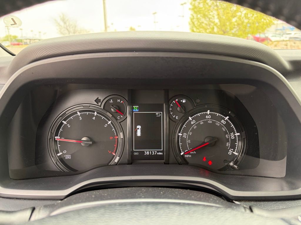 Used 2024 Toyota 4Runner SR5 Premium w/ Moonroof Package image 33