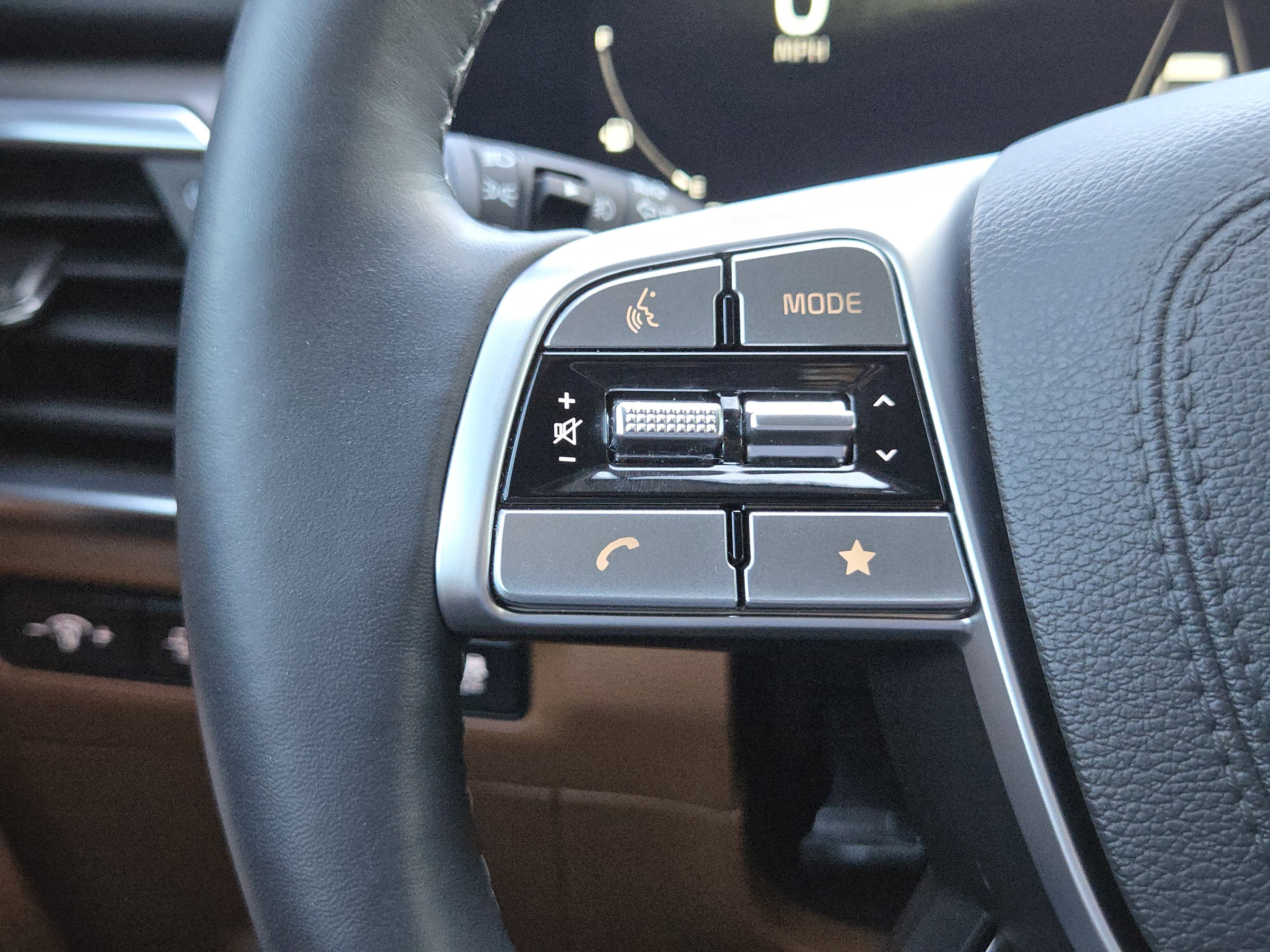 Used 2025 Kia Telluride SX Prestige X-Line image 26