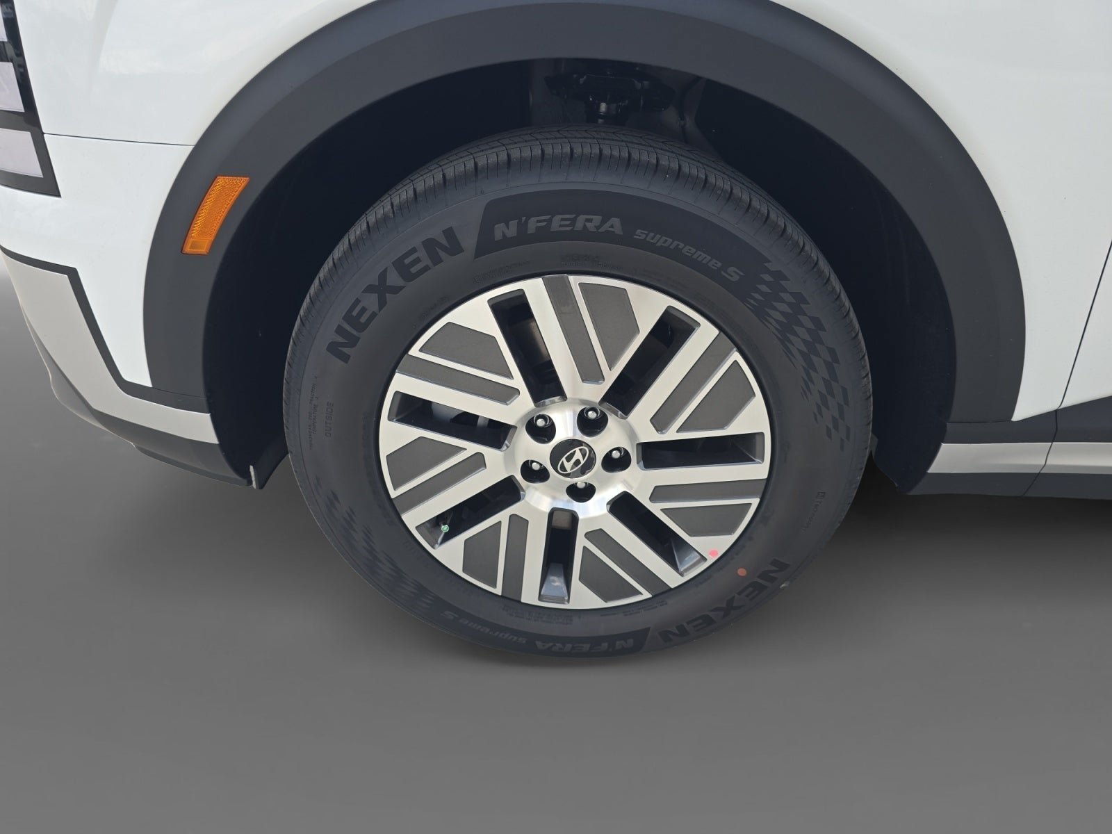 New 2026 Hyundai Palisade FWD Hybrid image 9