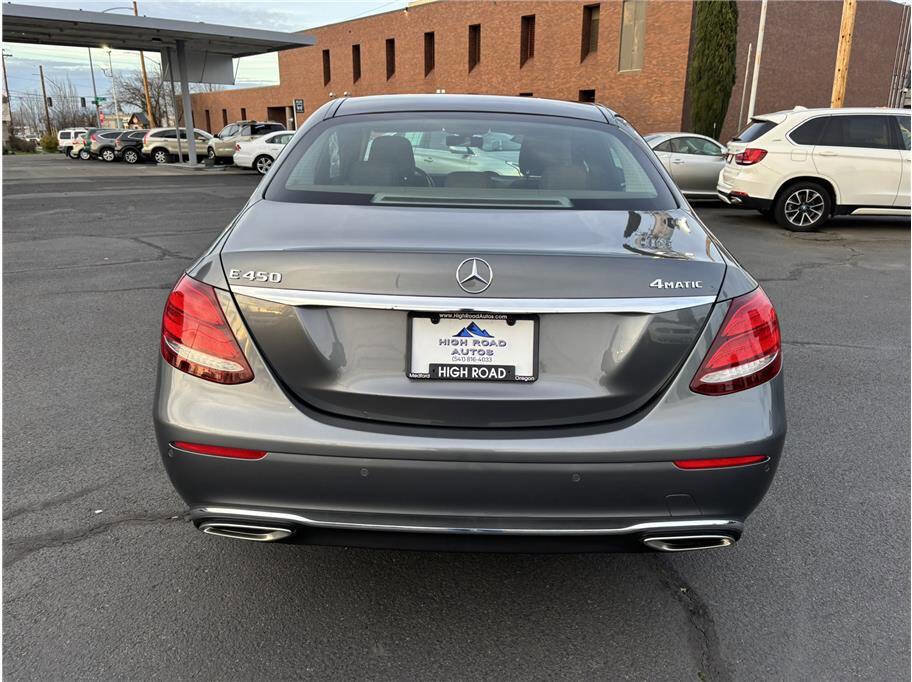 Used 2020 Mercedes-Benz E 450 4MATIC Sedan image 4