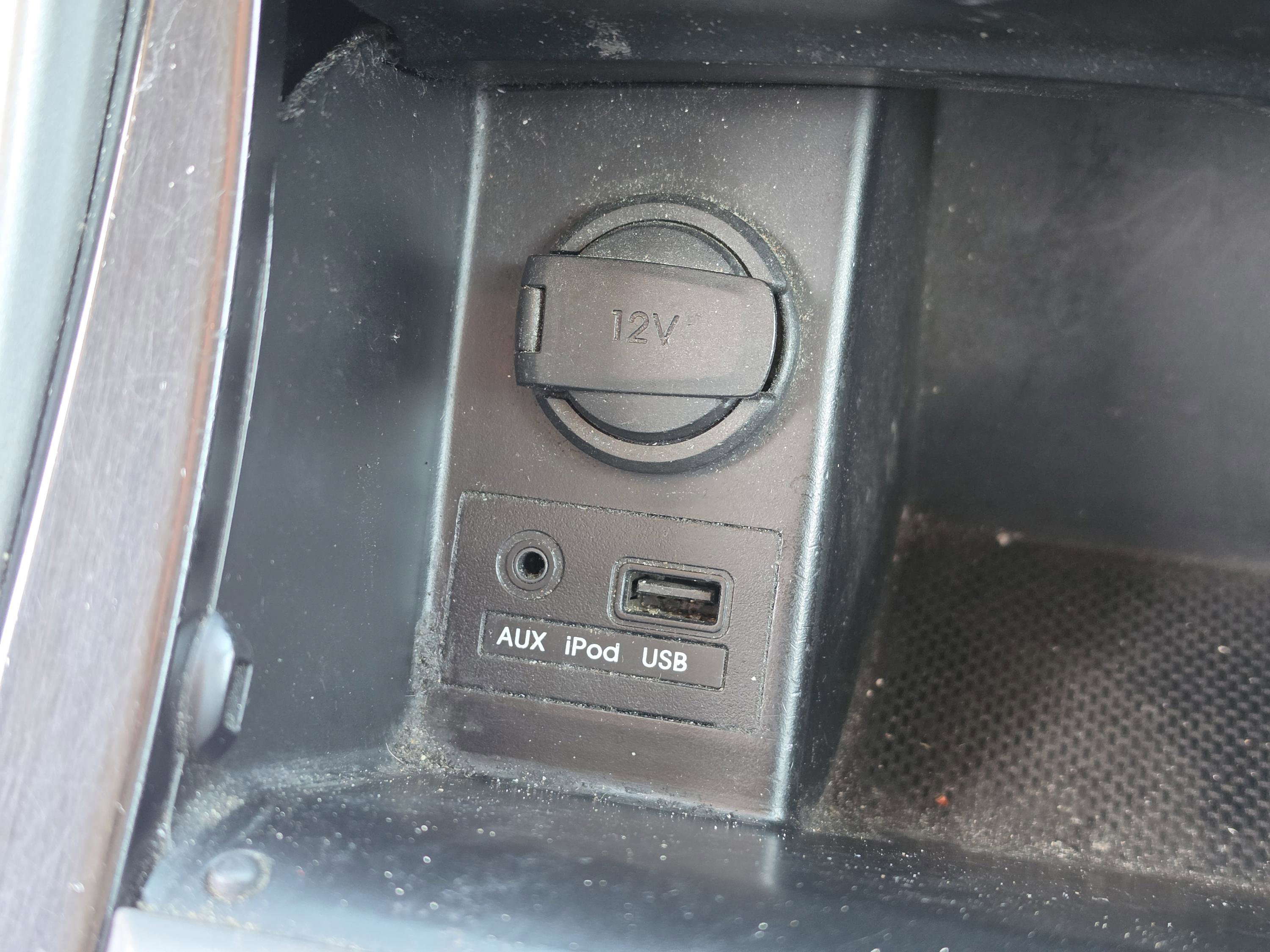 Used 2013 Hyundai Elantra GLS w/ Preferred Pkg image 23