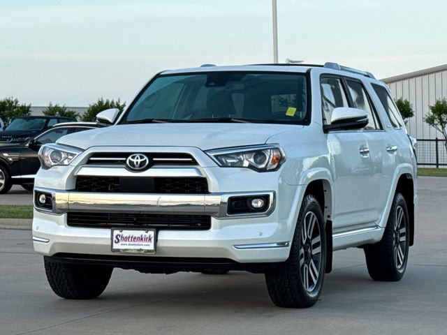 Used 2023 Toyota 4Runner Limited AWD/4WD image 3