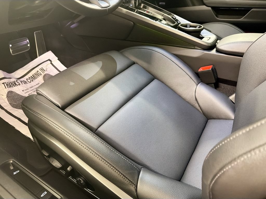 Certified 2024 Porsche 911 Carrera RWD image 21