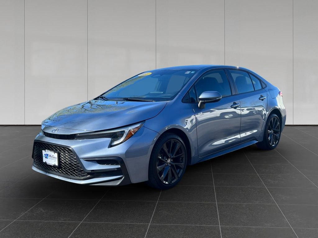 Used 2023 Toyota Corolla SE FWD image 1