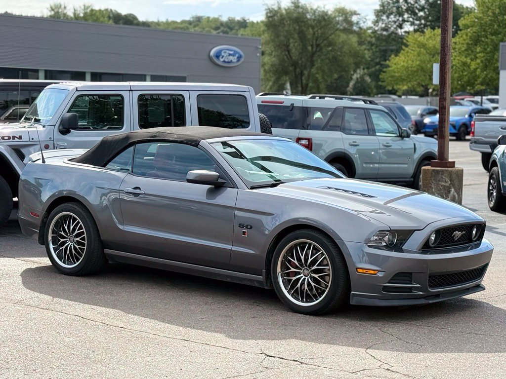 Used 2014 Ford Mustang GT Premium w/ Electronics Package RWD image 24