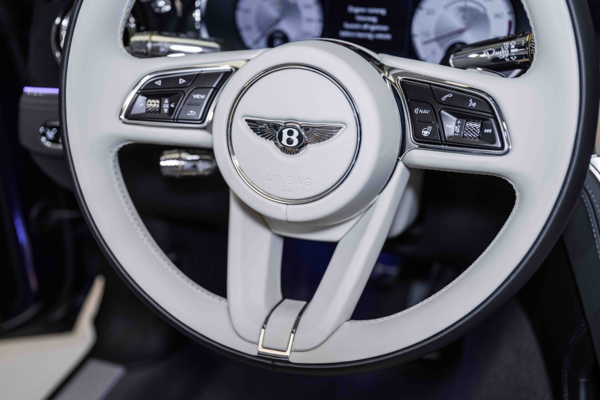 Used 2024 Bentley Continental GT Mulliner image 47