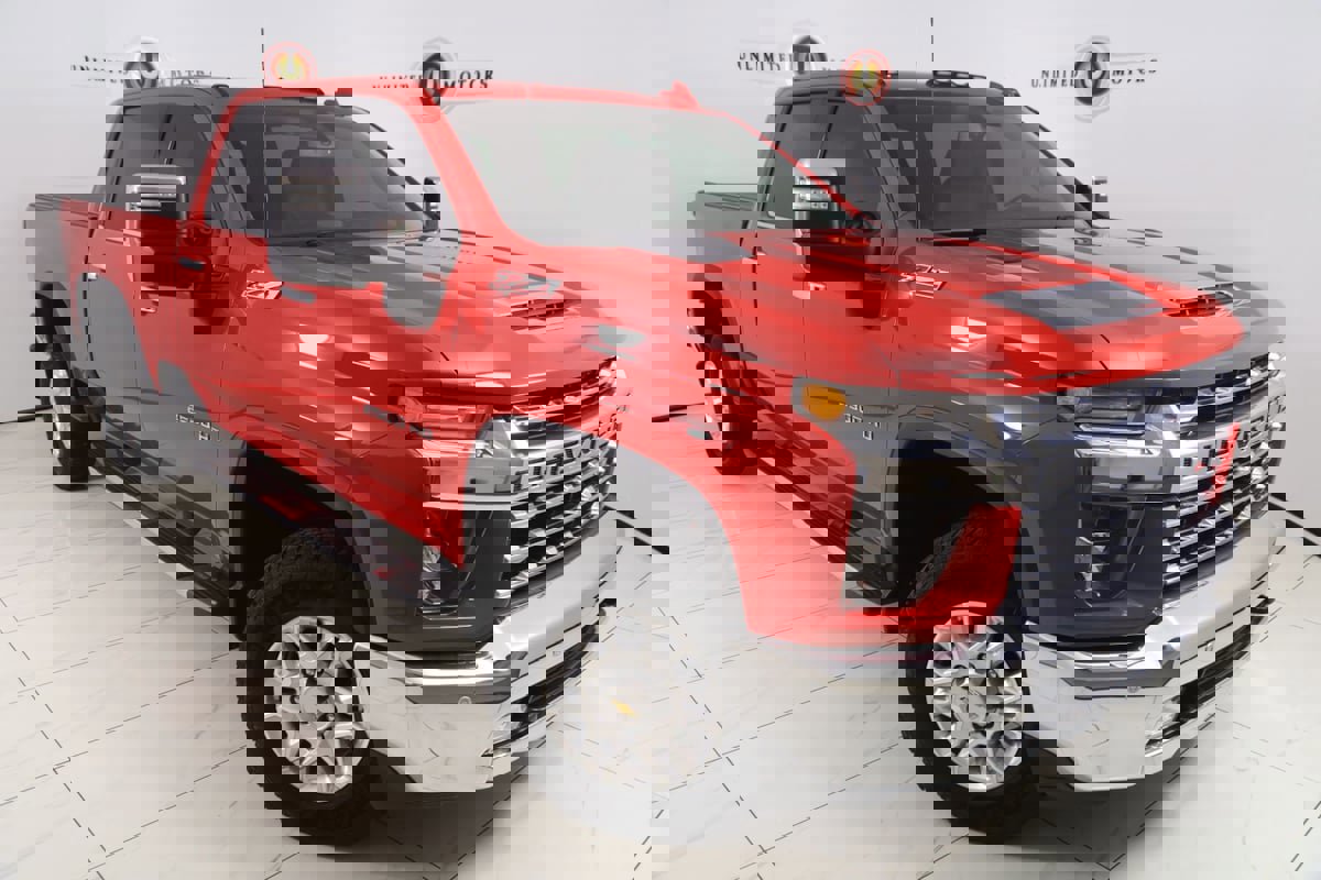 Used 2022 Chevrolet Silverado 2500 LTZ w/ LTZ Plus Package image 17