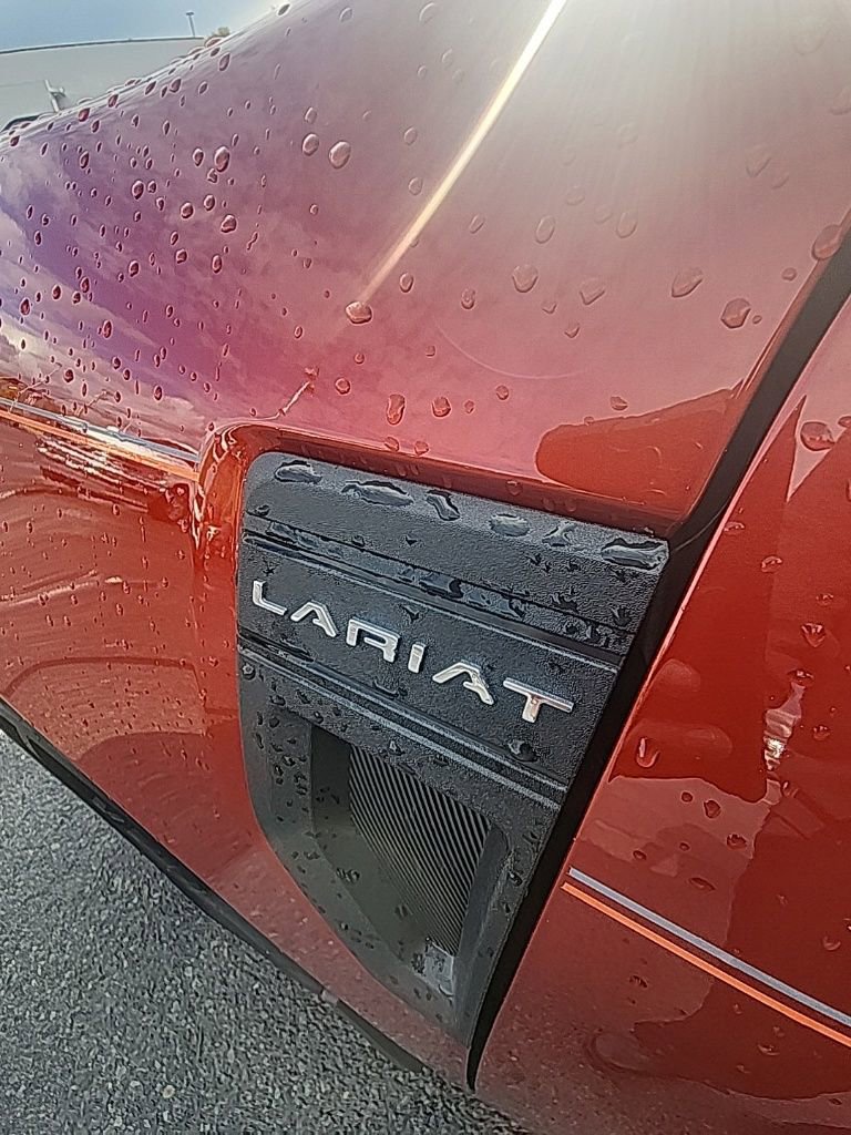 Used 2022 Ford Maverick Lariat w/ Lariat Luxury Package image 17