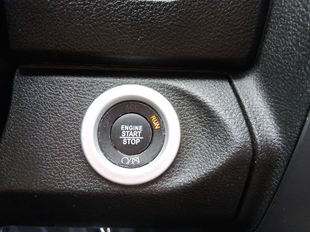 Used 2022 RAM 1500 Classic Warlock AWD/4WD image 25