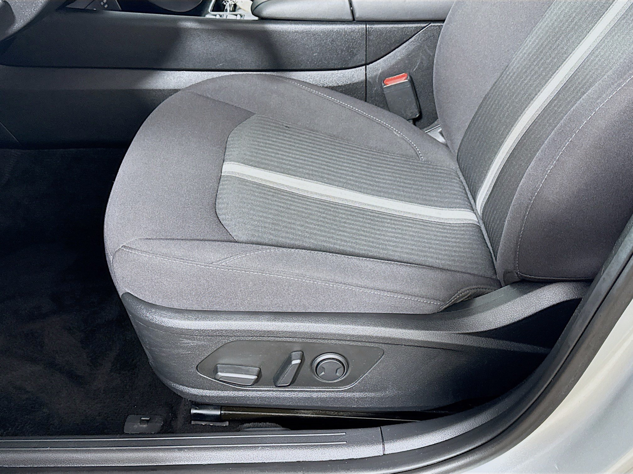 Used 2025 Hyundai Sonata SEL FWD image 20