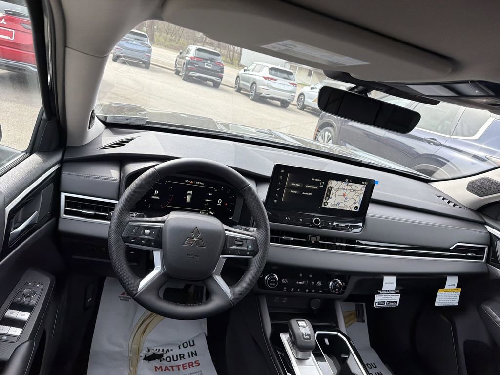 New 2026 Mitsubishi Outlander SE AWD/4WD image 14
