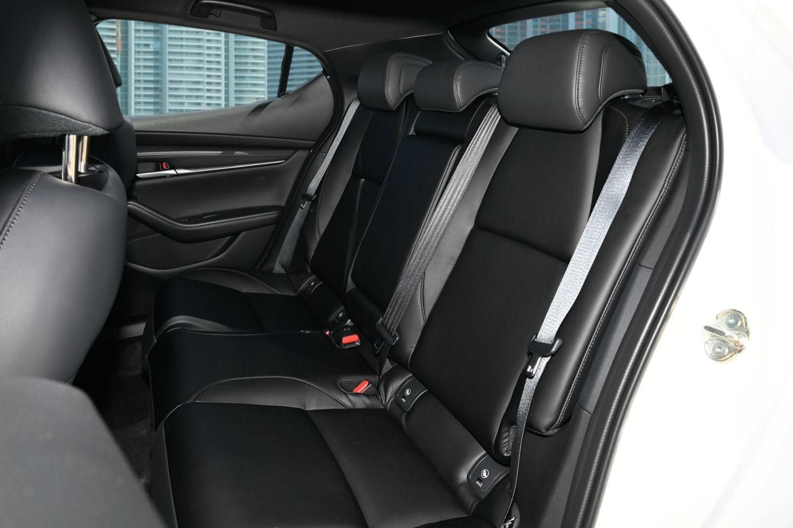 New 2026 MAZDA MAZDA3 s FWD image 7