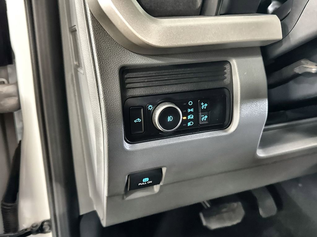 Used 2026 Ford F350 XLT AWD/4WD image 16