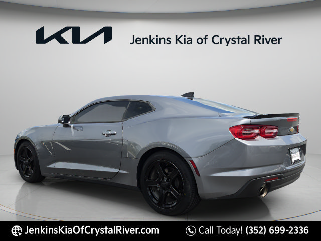 Used 2021 Chevrolet Camaro LT w/ Technology Package RWD image 11