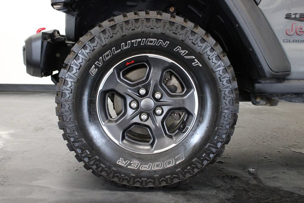 Used 2022 Jeep Gladiator Rubicon w/ Cold Weather Group AWD/4WD image 12