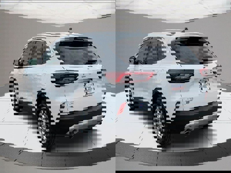 Used 2024 Ford Escape Active image 6