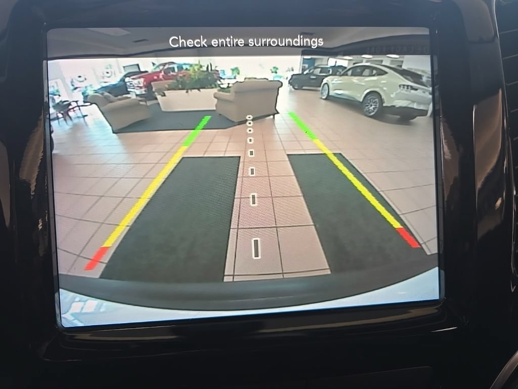 Used 2019 Jeep Cherokee Limited AWD/4WD image 23