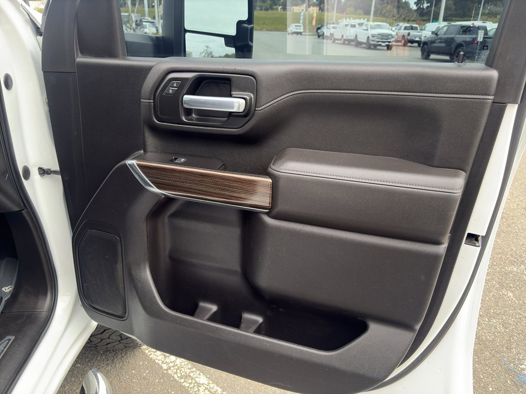Used 2021 Chevrolet Silverado 2500 LT w/ All Star Edition AWD/4WD image 27