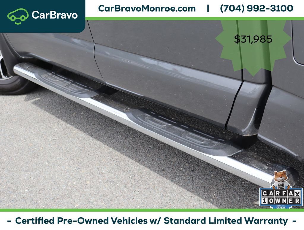 Used 2021 Nissan Titan SV w/ SV Convenience Package AWD/4WD image 14