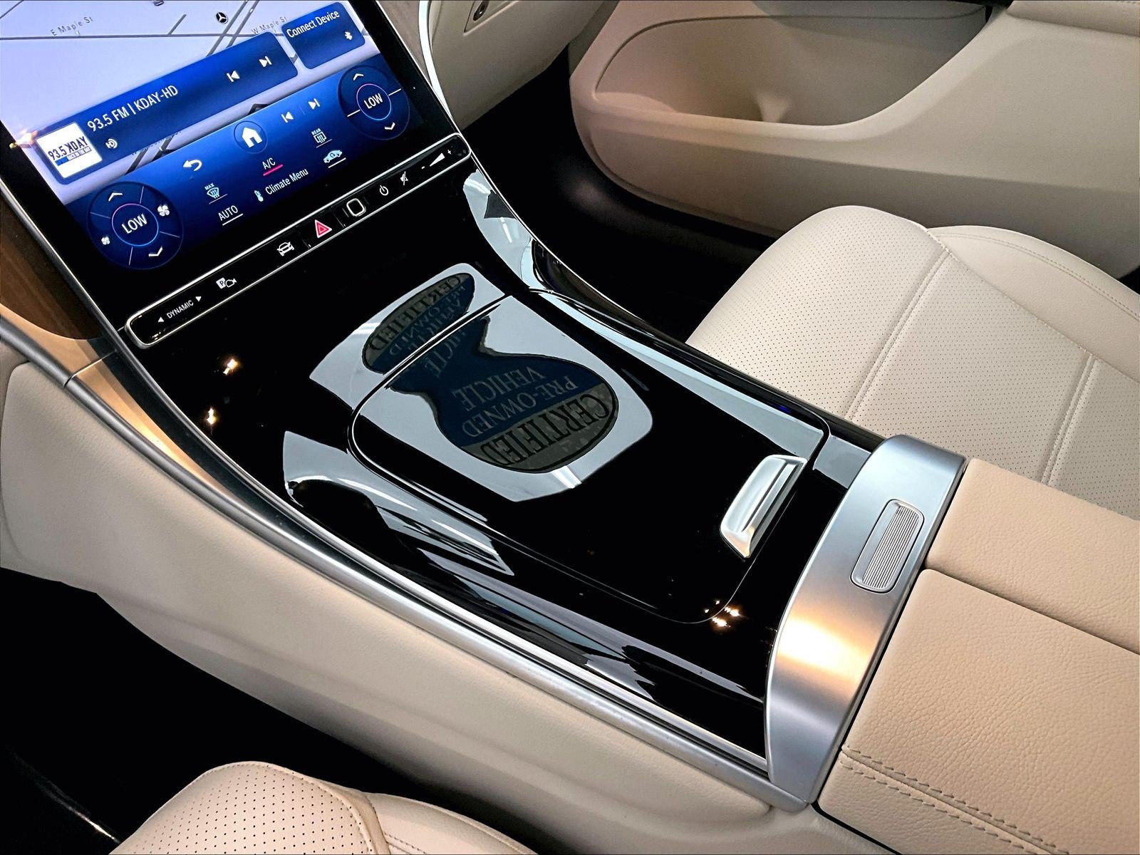 Certified 2024 Mercedes-Benz GLC 300 image 15