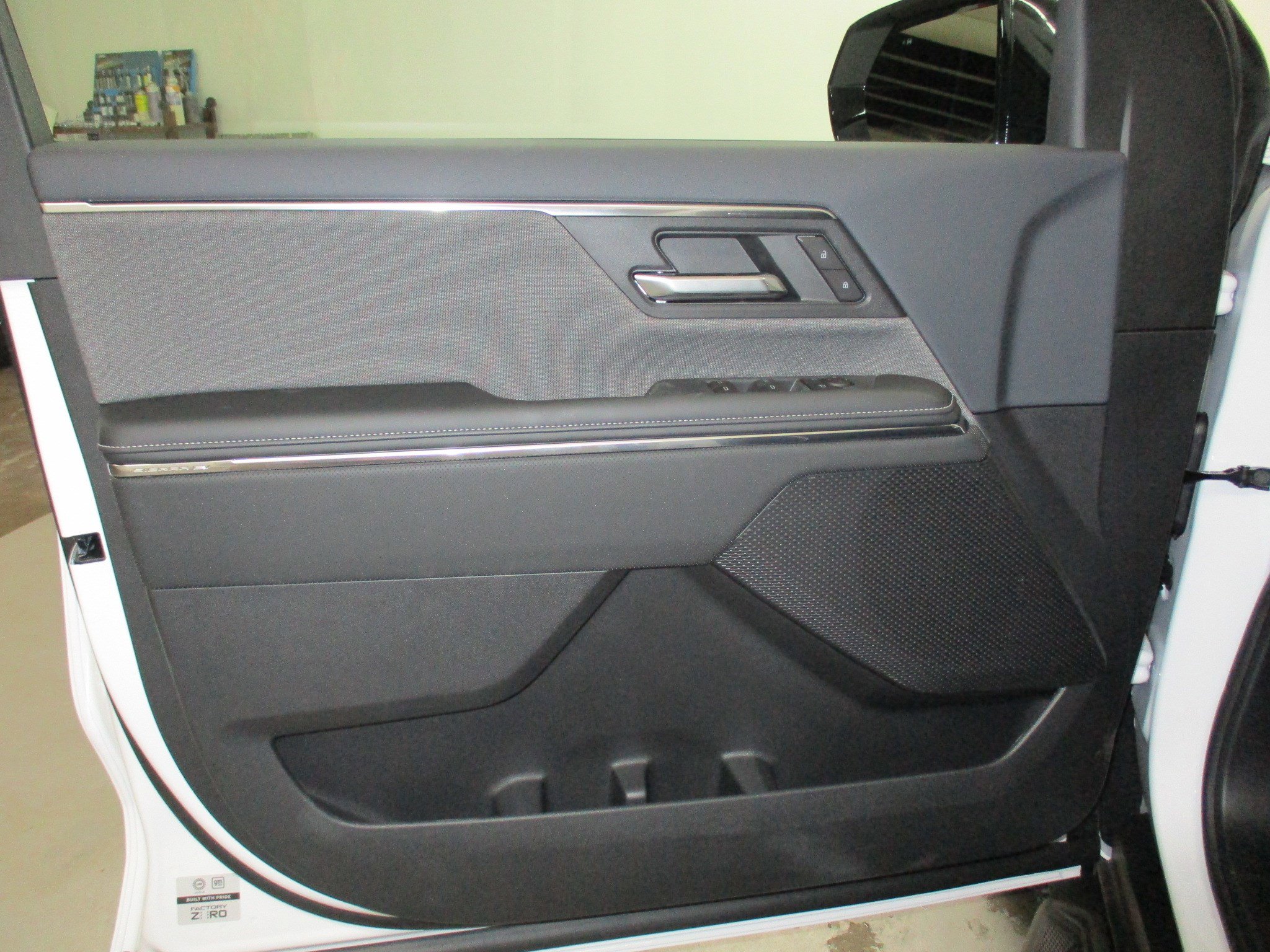 New 2026 GMC Sierra EV Elevation image 15