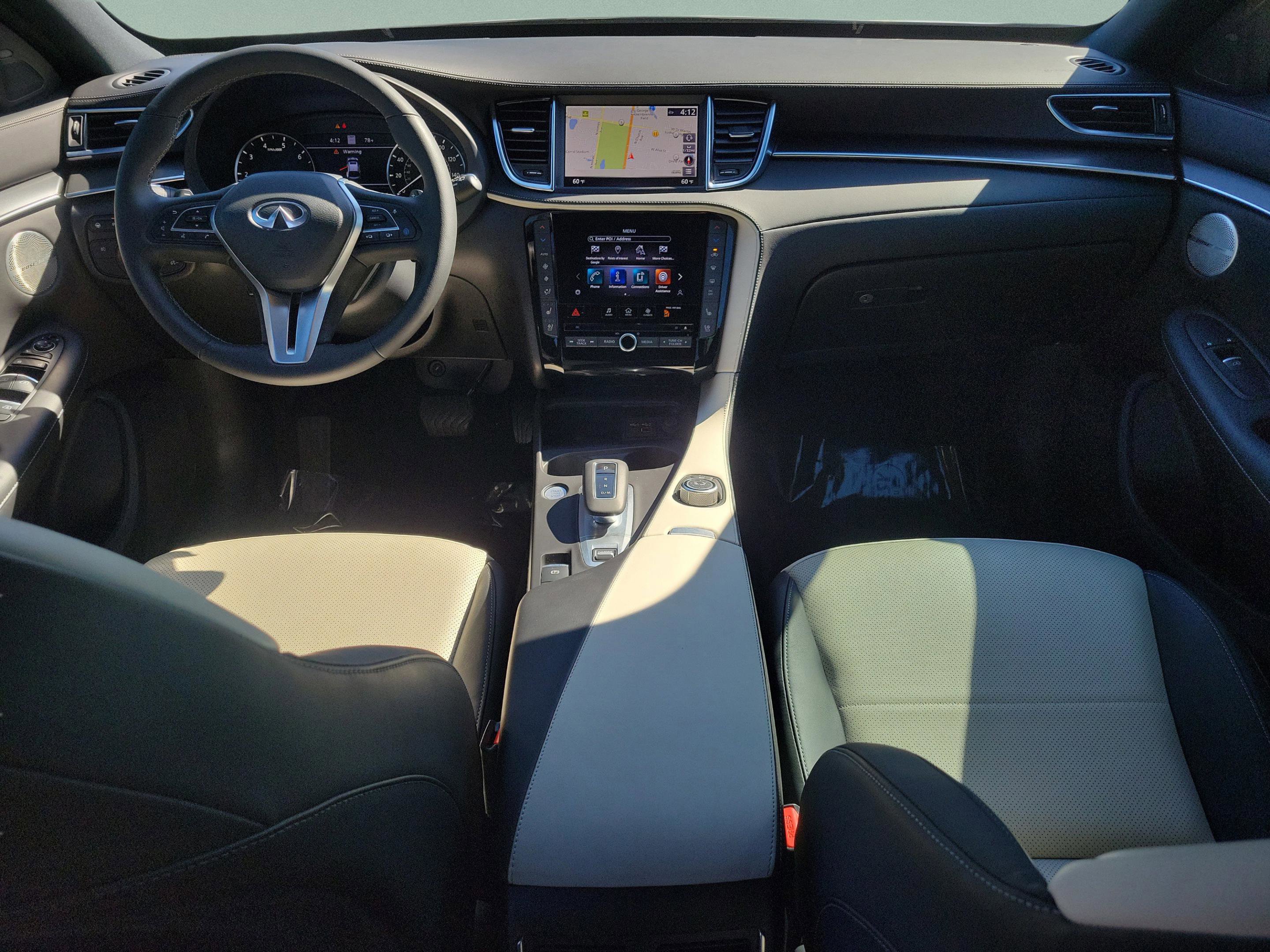 Certified 2025 INFINITI QX55 Essential image 12