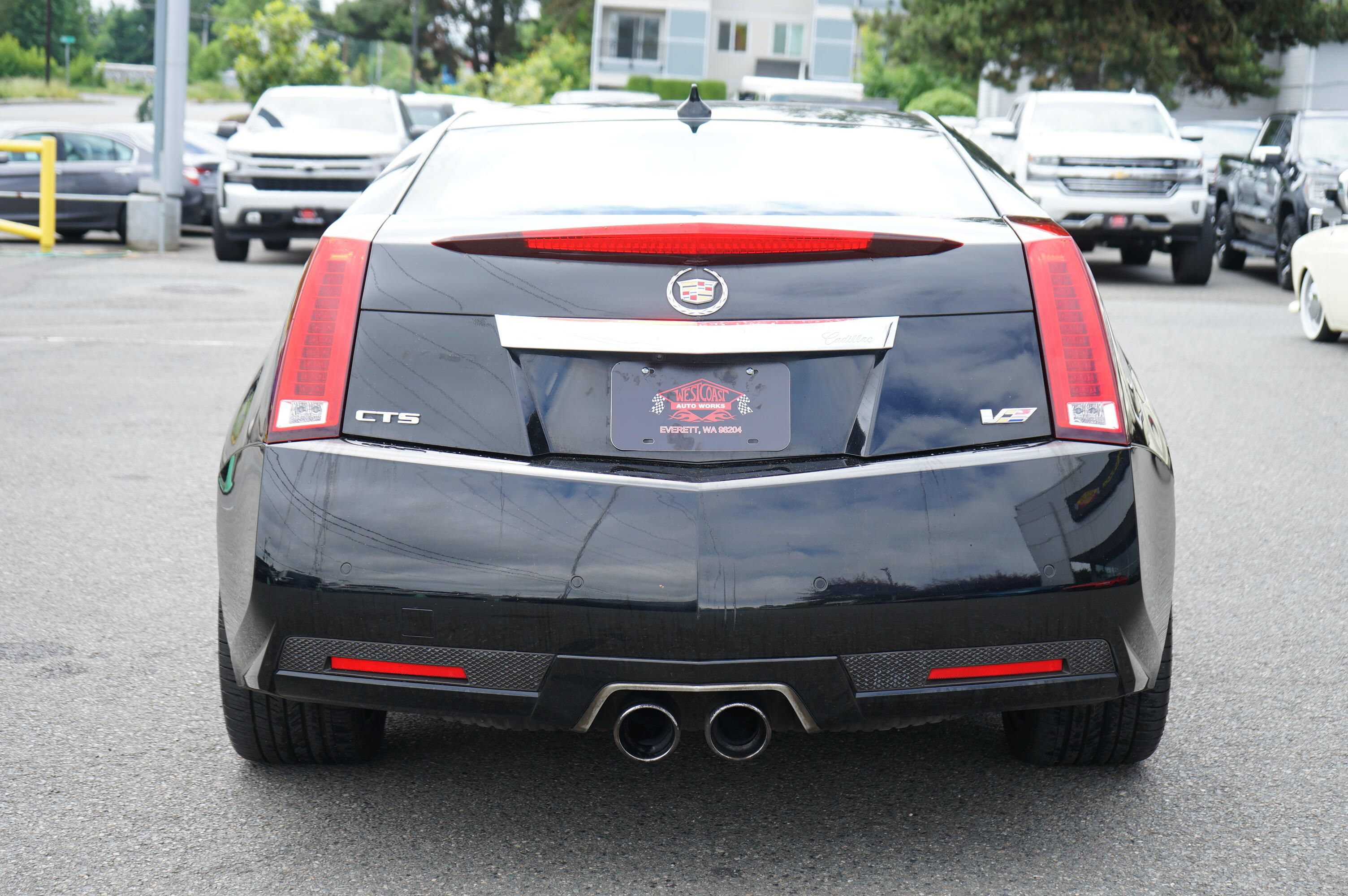 Used 2011 Cadillac CTS V RWD image 4