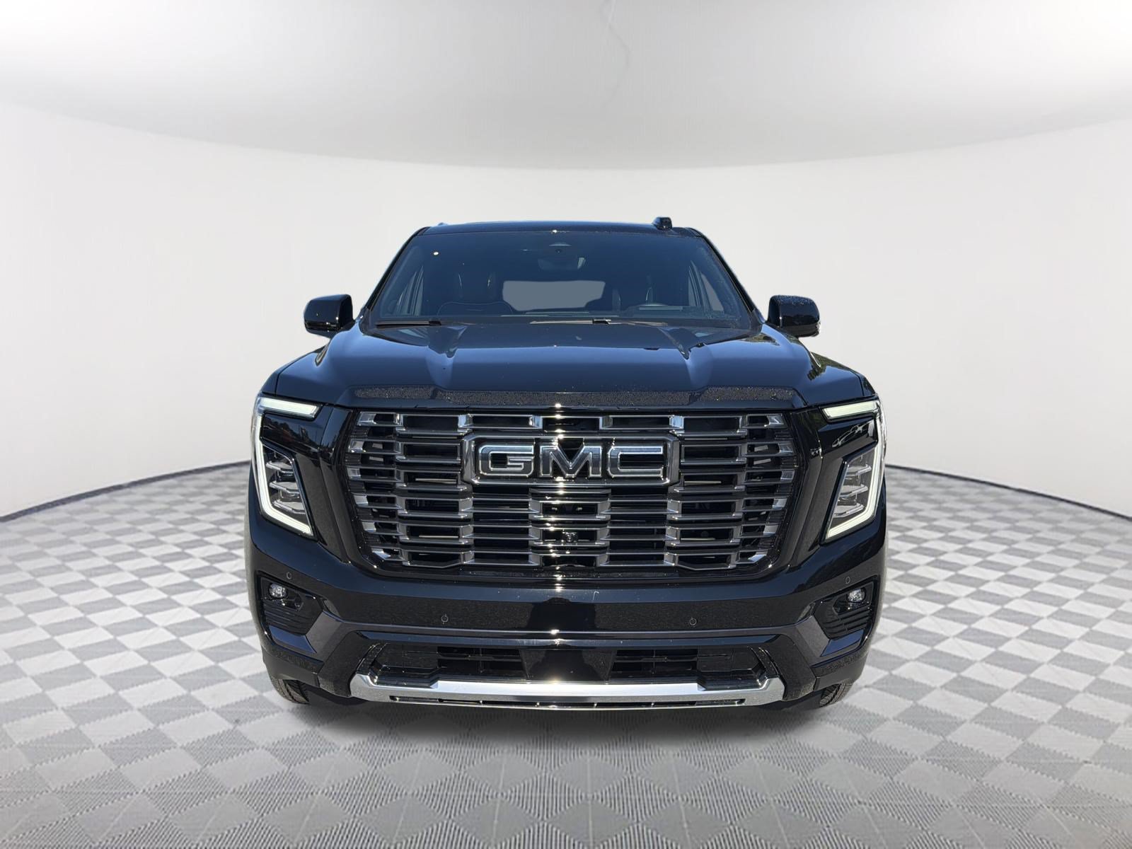 New 2026 GMC Yukon Denali Ultimate w/ LPO, Floor Liner Package AWD/4WD image 2