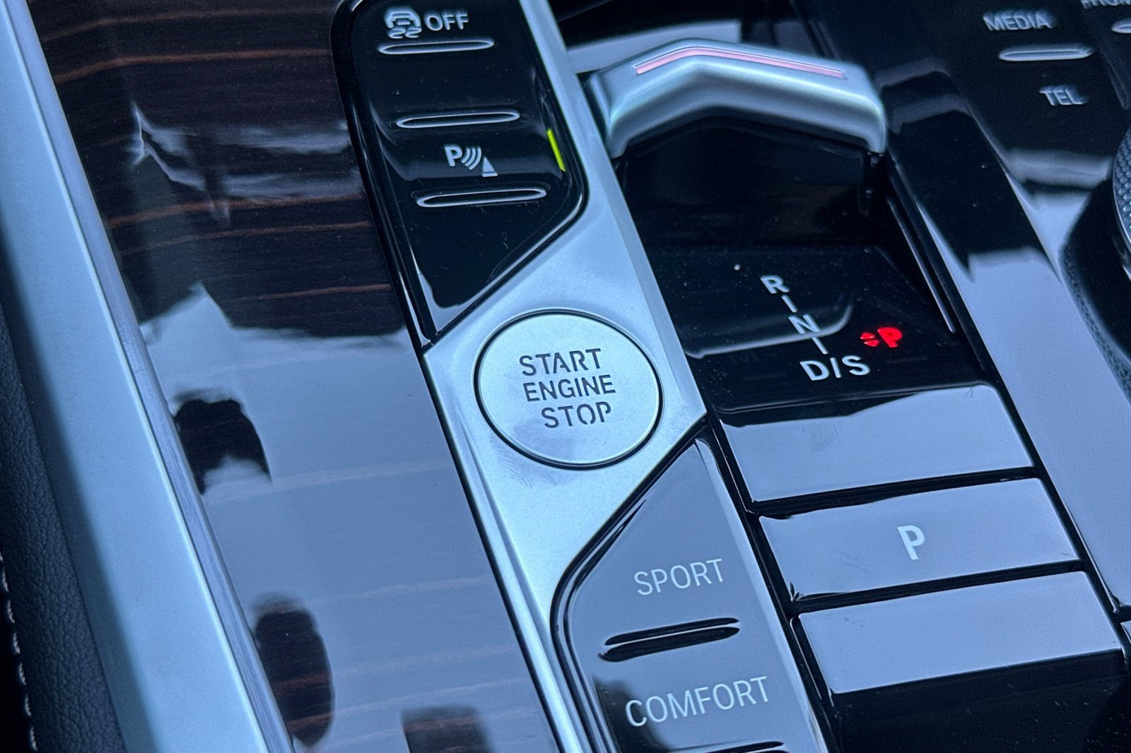 New 2026 BMW X5 xDrive40i AWD/4WD image 19
