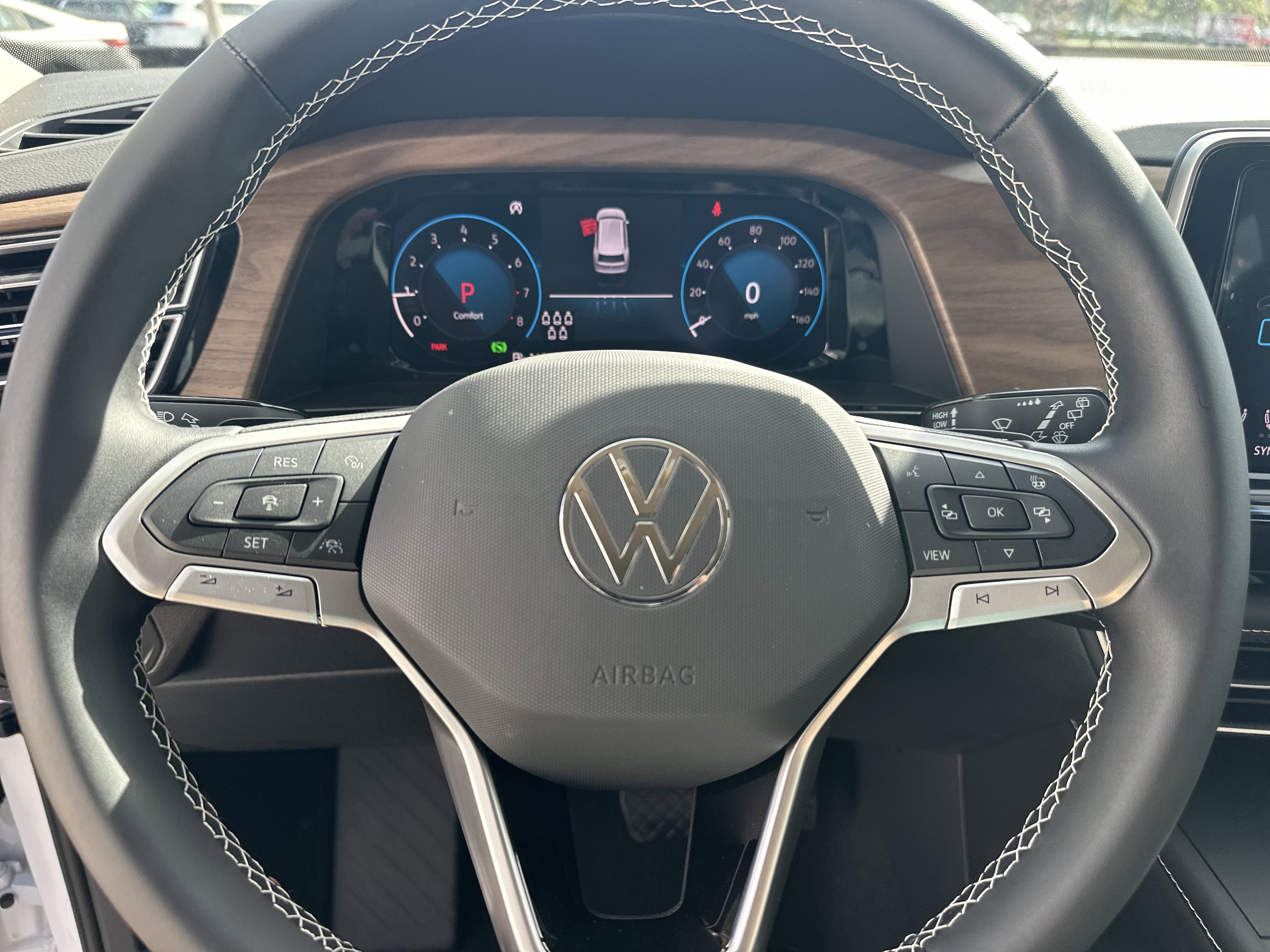 New 2026 Volkswagen Atlas SE image 17