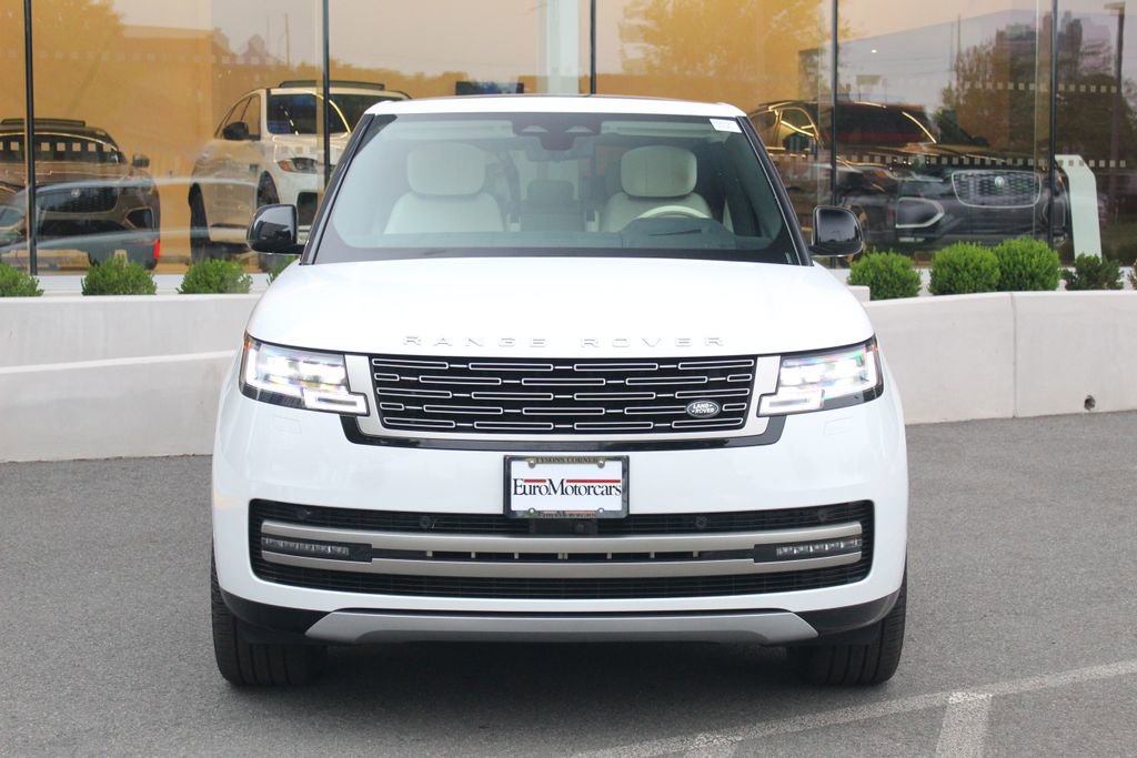 Used 2024 Land Rover Range Rover Autobiography AWD/4WD image 8
