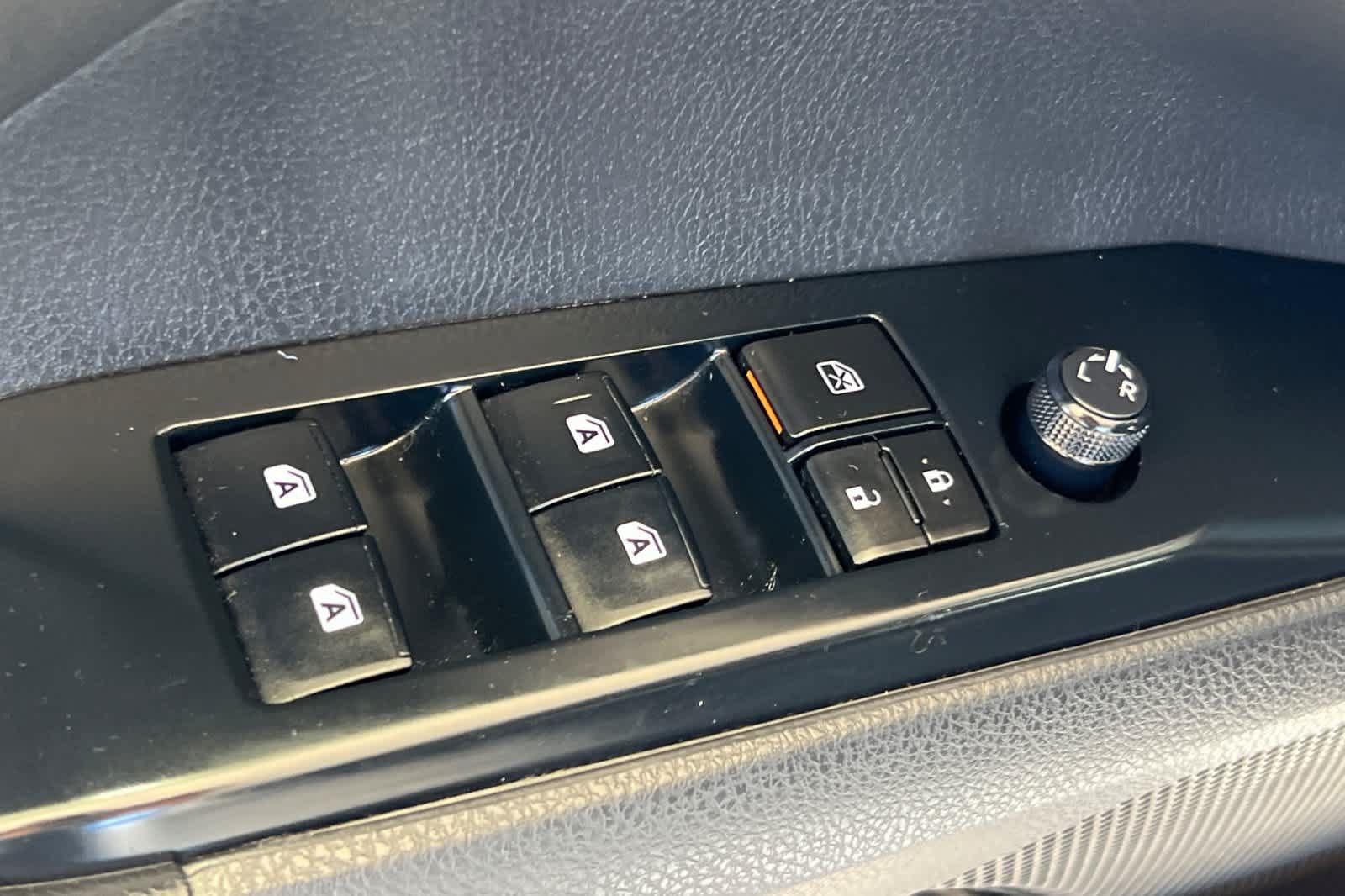 Used 2020 Toyota Camry TRD FWD image 13