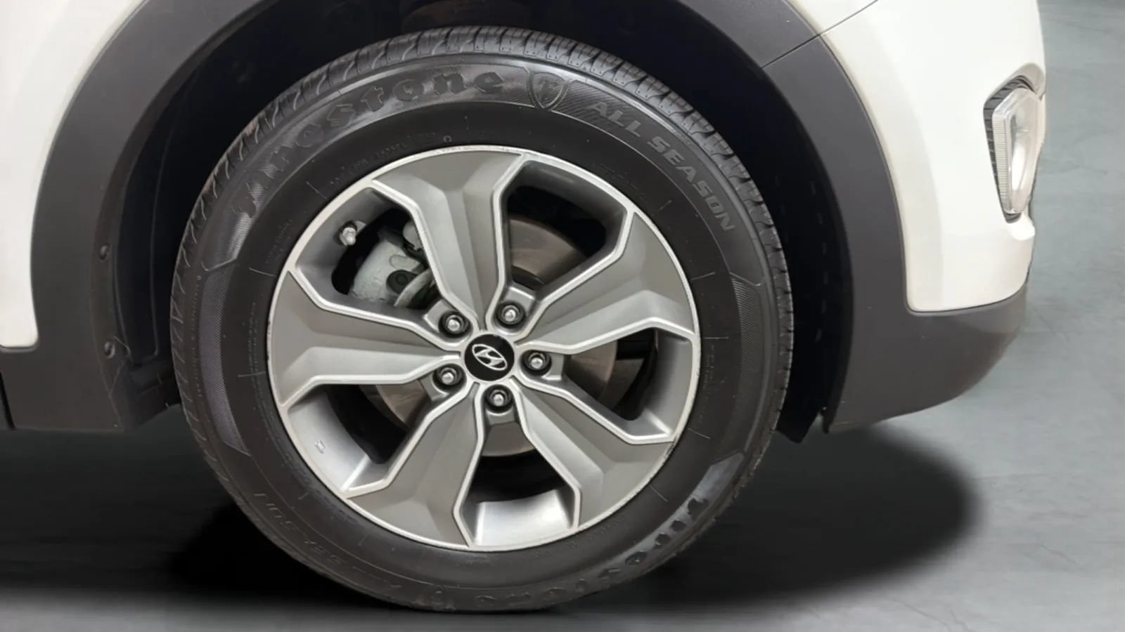 Used 2015 Hyundai Santa Fe GLS FWD image 22