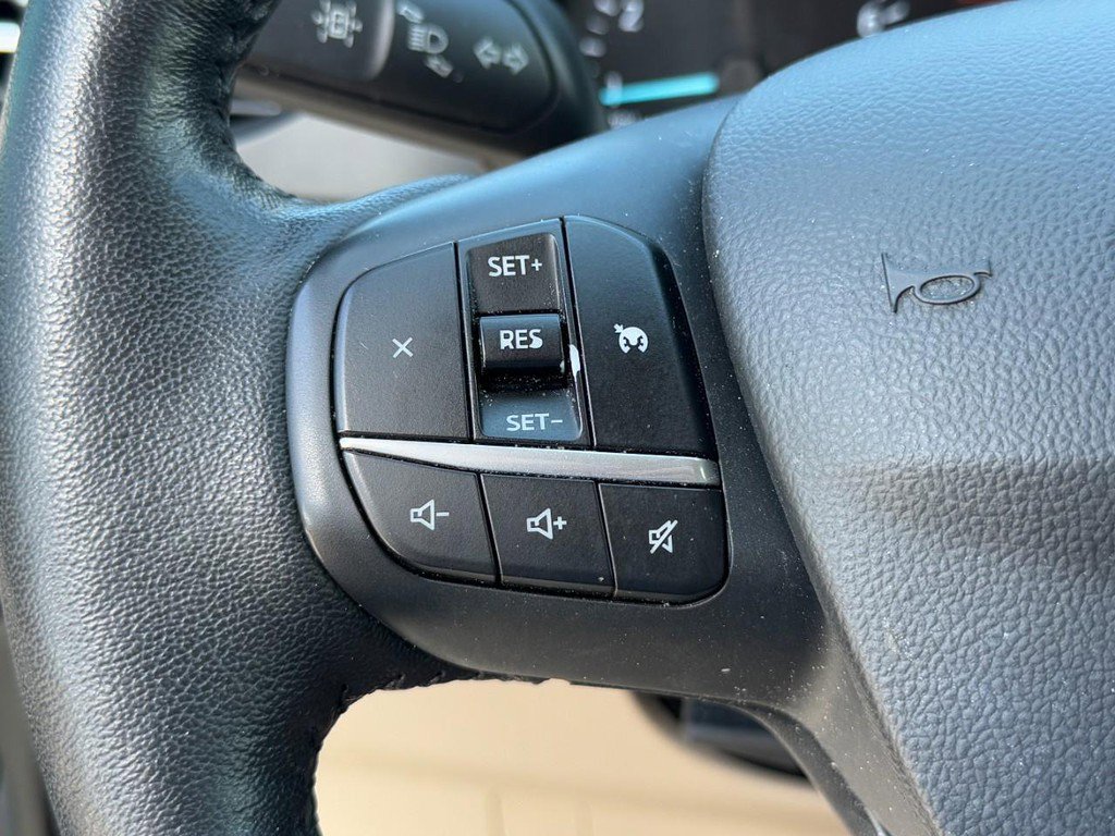 Used 2020 Ford Escape SEL image 17