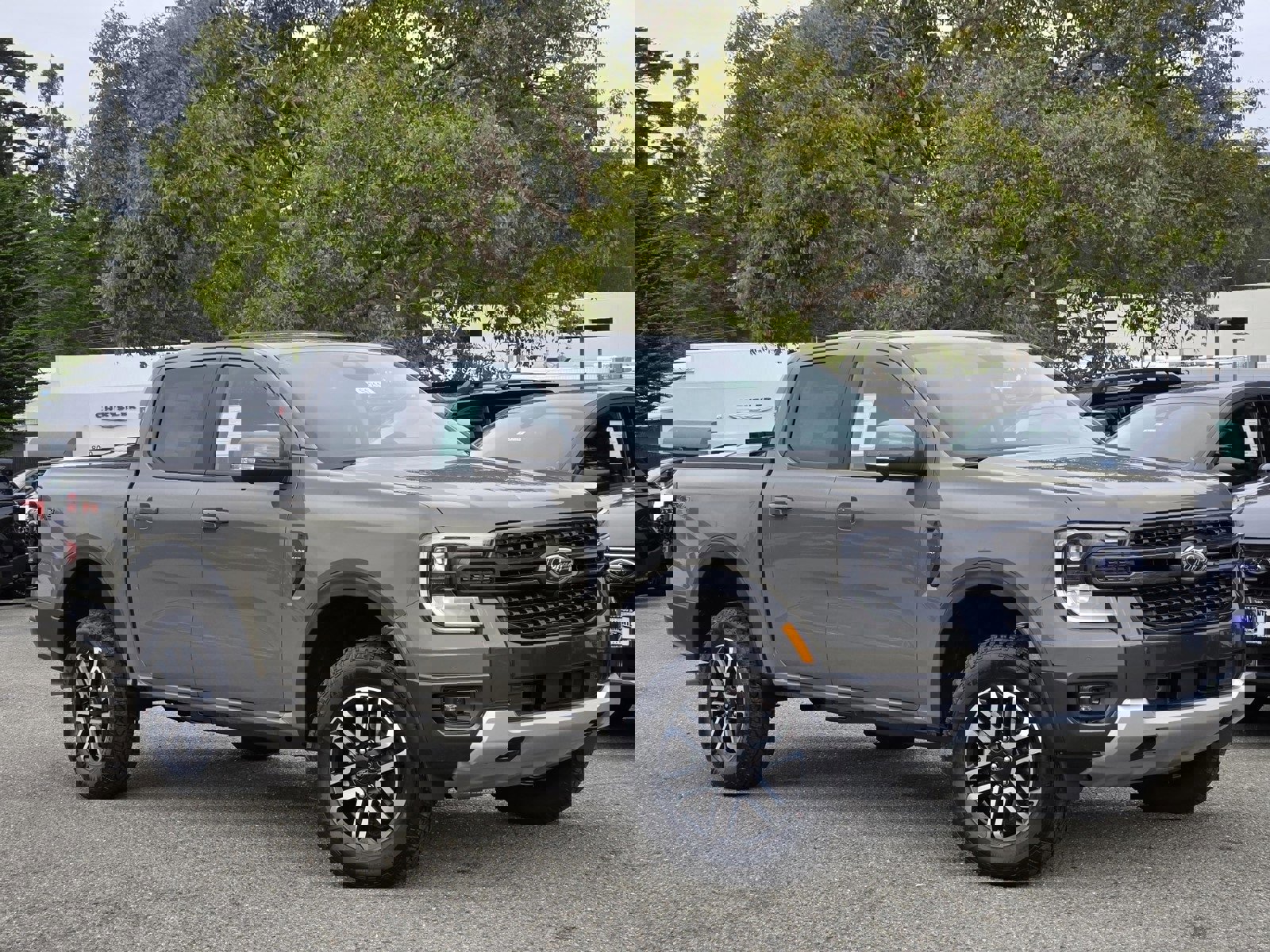 New 2025 Ford Ranger Lariat w/ FX4 Off-Road Package image 2
