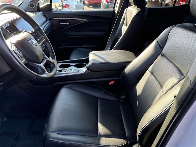 Used 2025 Honda Ridgeline RTL image 13