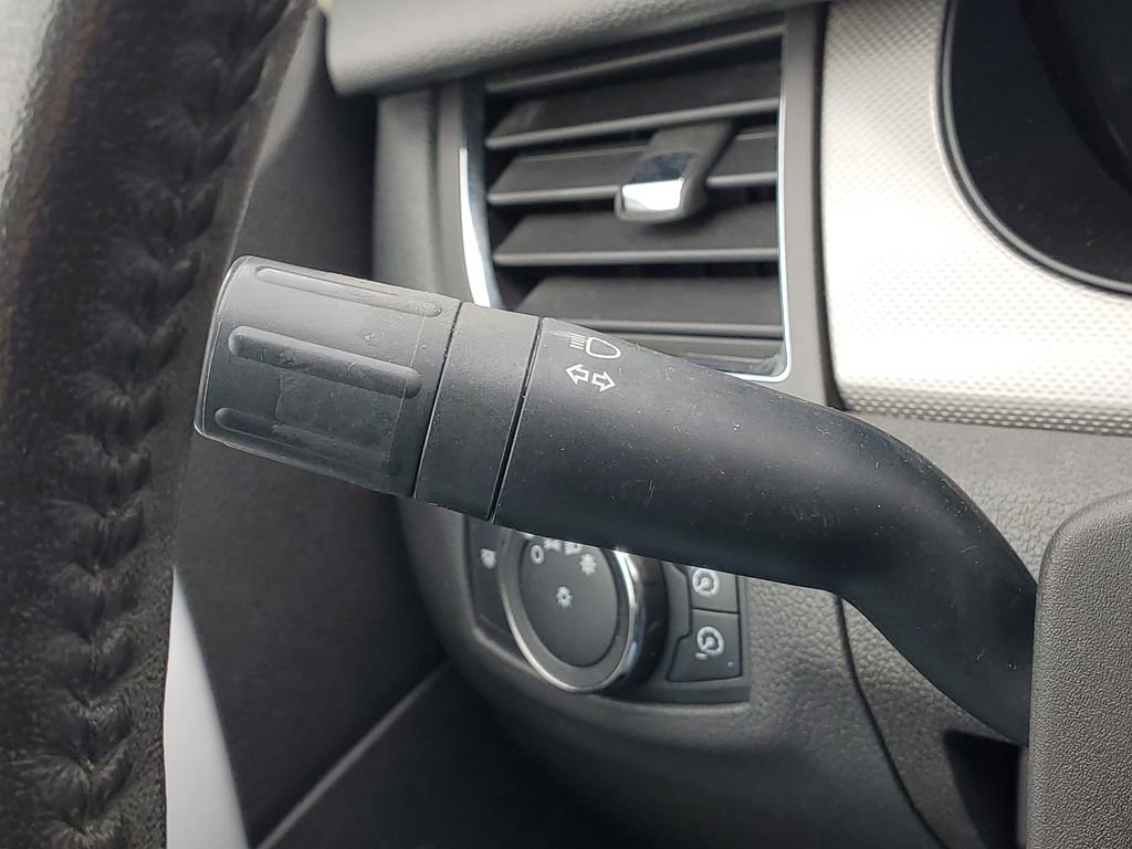 Used 2013 Ford Edge SEL image 18