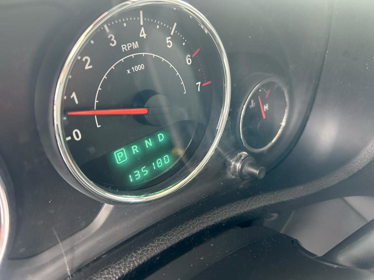 Used 2013 Jeep Wrangler Unlimited Sahara w/ Dual Top Group image 15