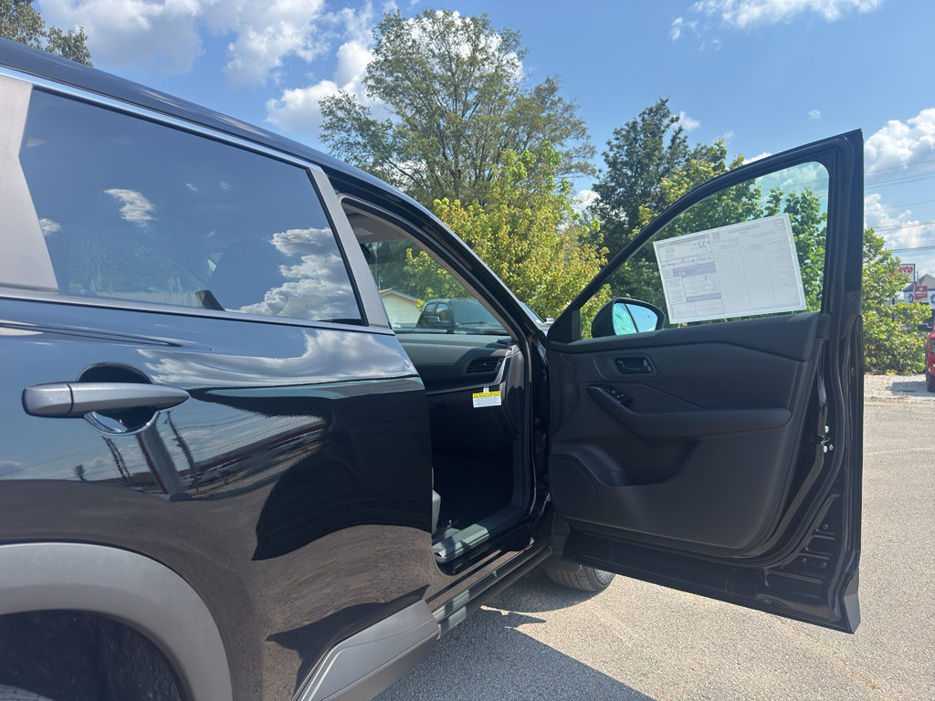 New 2026 Nissan Rogue S image 20