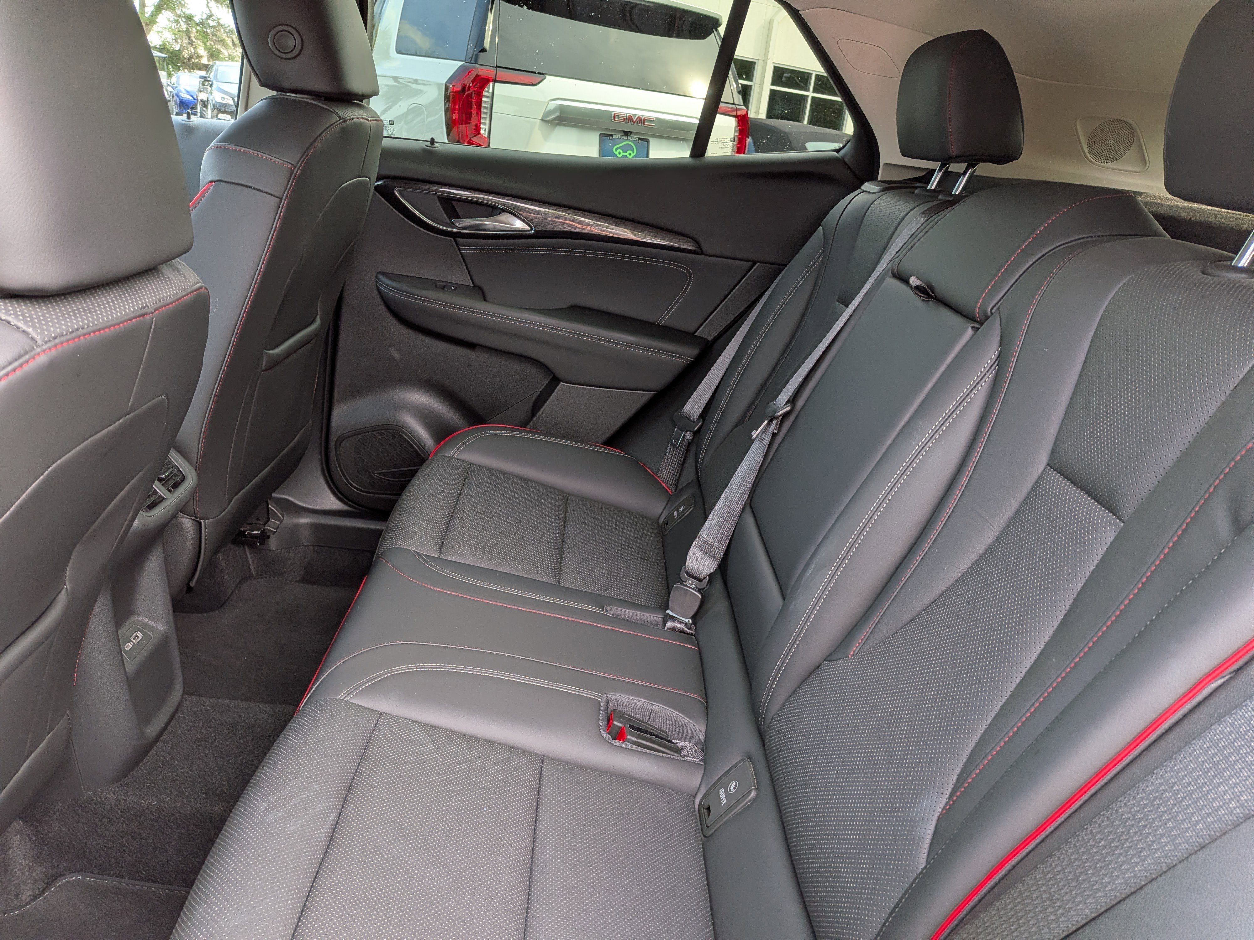 Certified 2023 Buick Envision Essence w/ Sport Touring Package FWD image 16