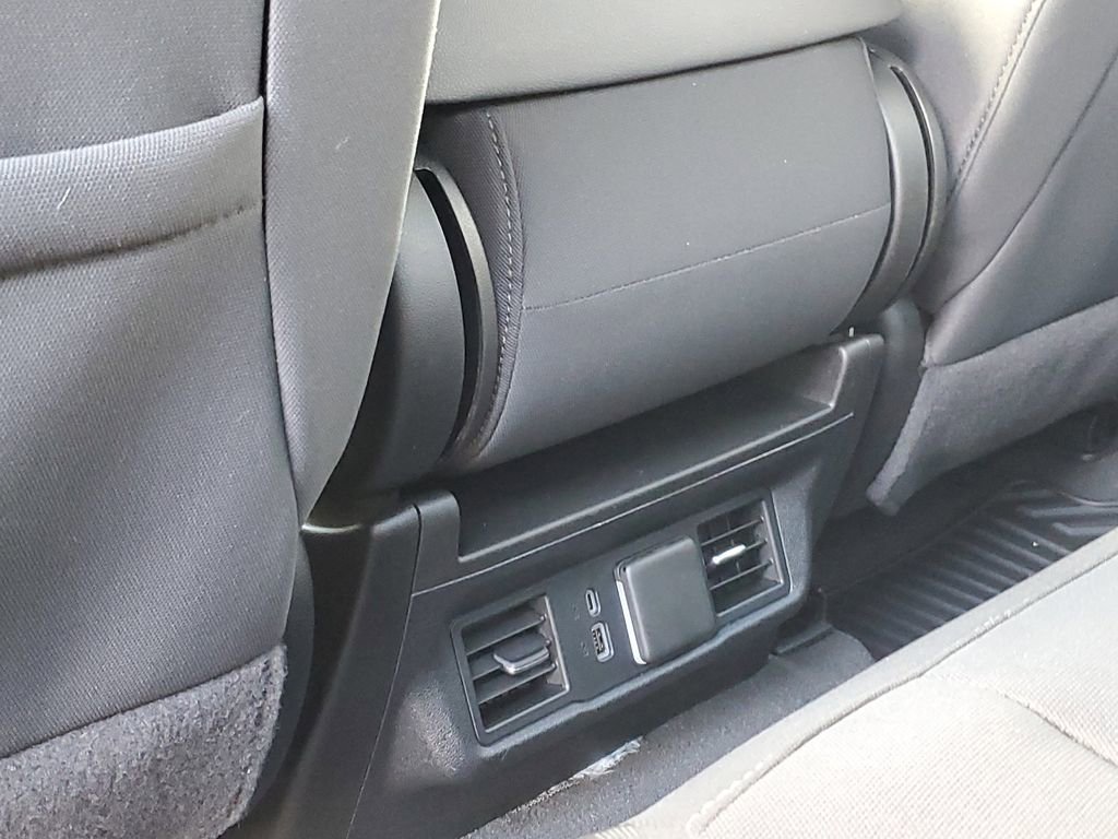 Certified 2024 Chevrolet Silverado 1500 LT image 33