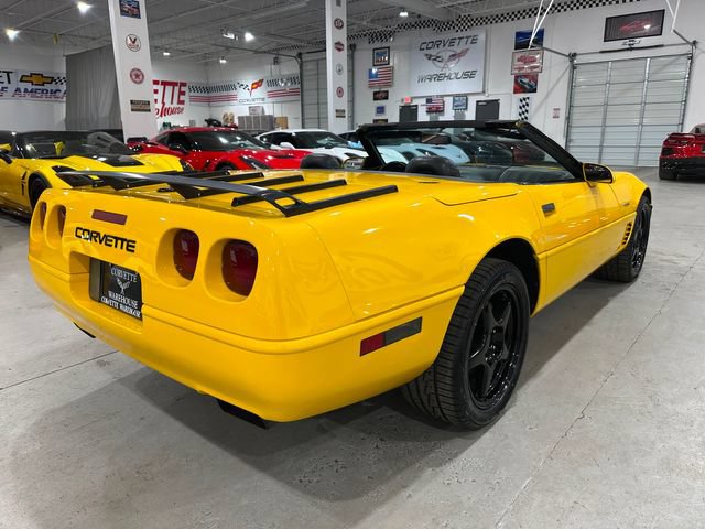 Used 1996 Chevrolet Corvette Convertible RWD image 30