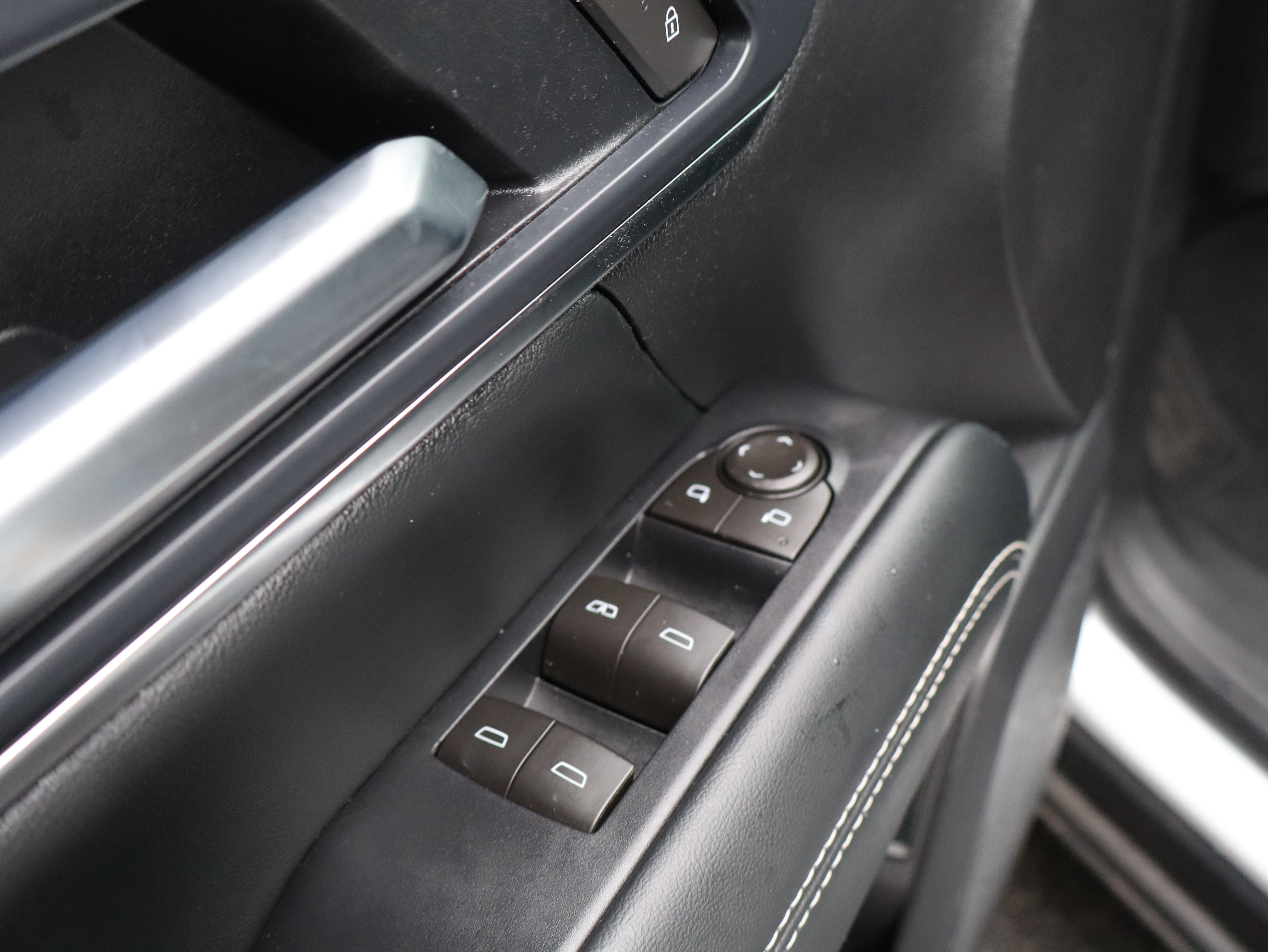 New 2026 GMC Terrain Elevation w/ Elevation Premium Package AWD/4WD image 20