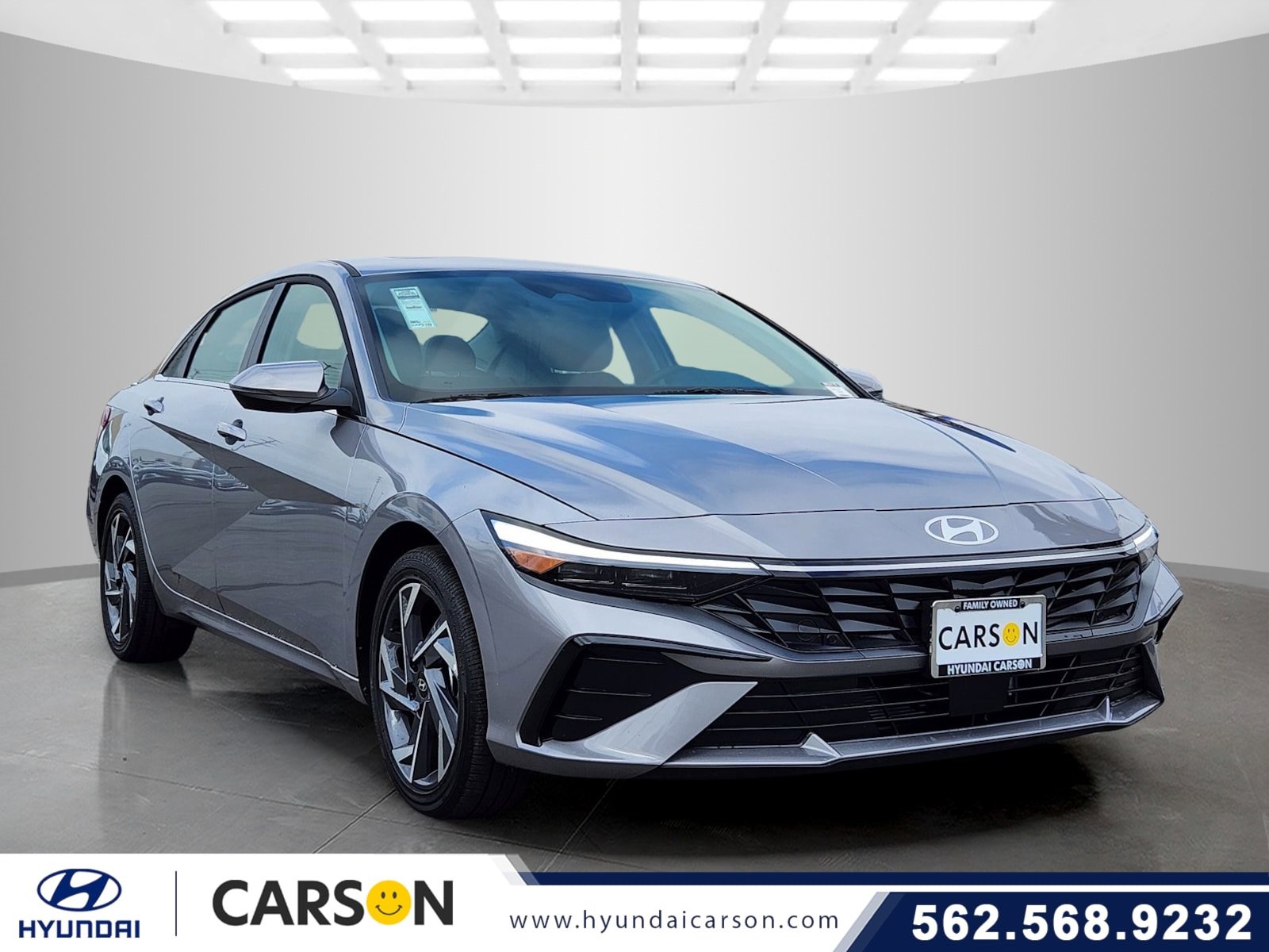 New 2025 Hyundai Elantra Limited w/ Cargo Package