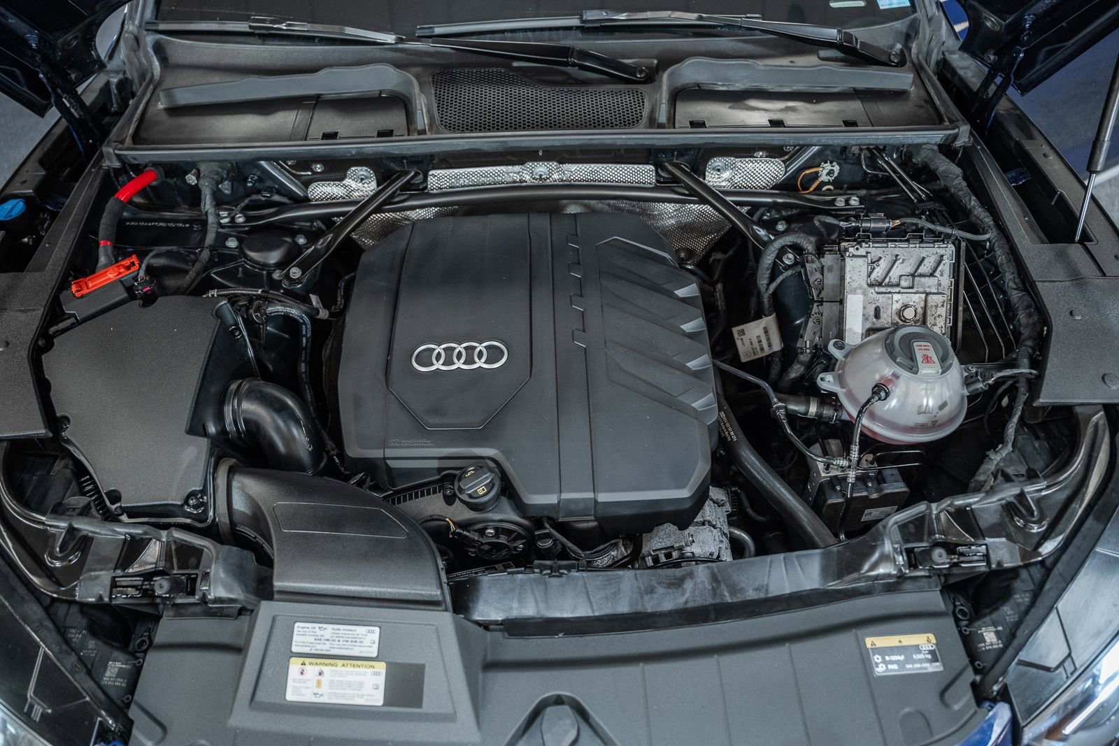 Used 2022 Audi Q5 2.0T Premium w/ Convenience Package AWD/4WD image 27