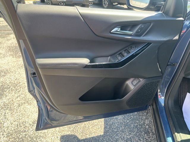 New 2026 Chevrolet Equinox LT w/ Convenience Package II image 11